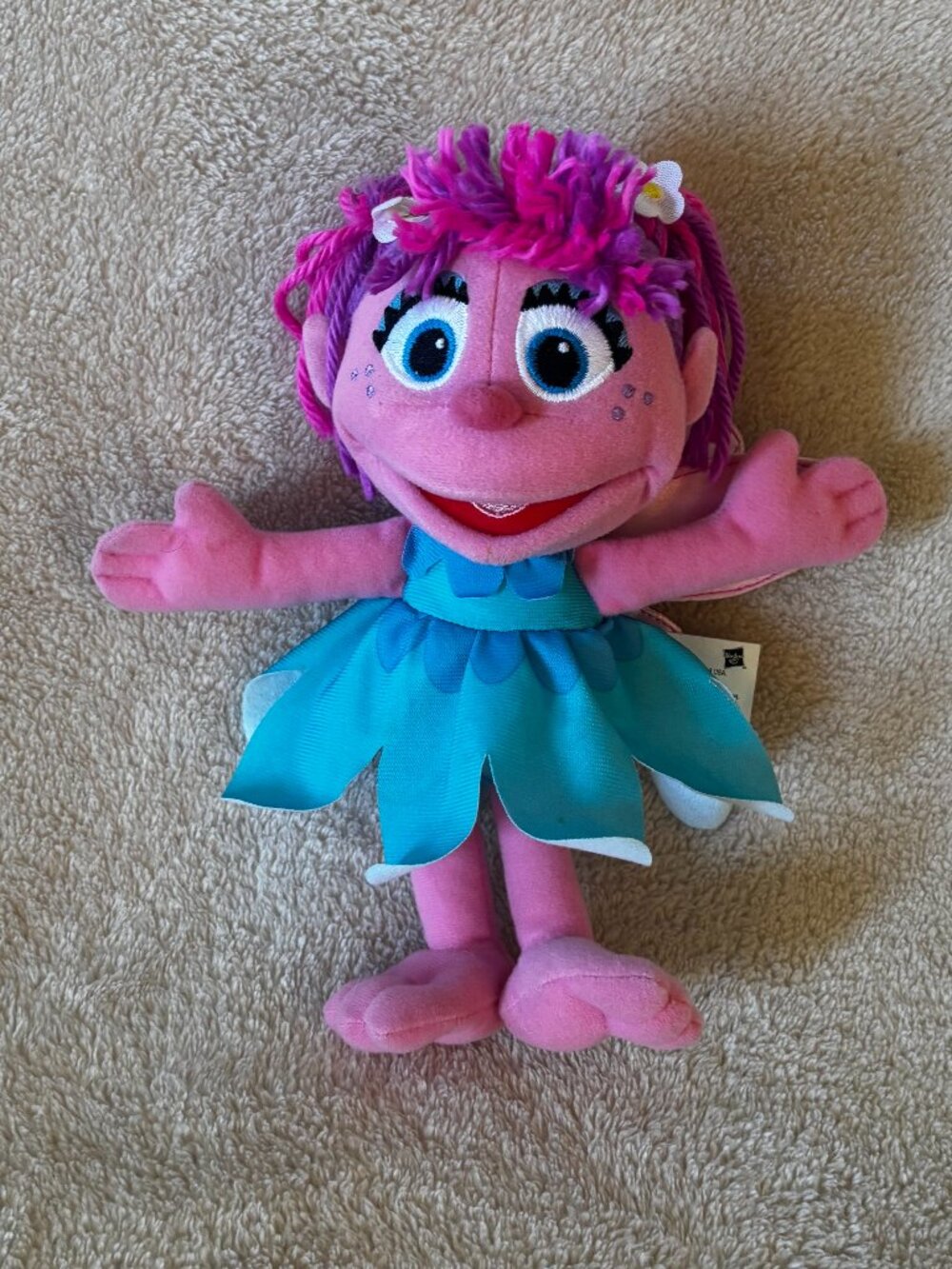 SESAME WORKSHOP ABBY CADABBY HASBRO 8" Plush for Ages 12+ Months